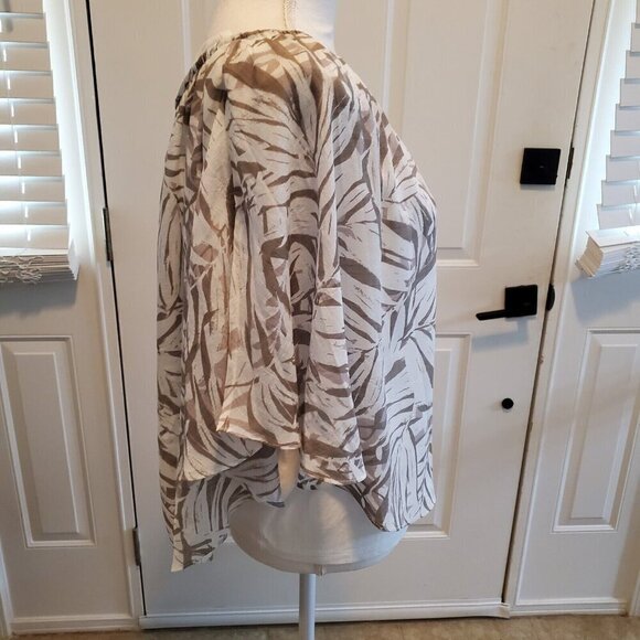 IN Studio Blouse Womens Medium Tan White Pullover Overlay Boho Coastal Beach - Picture 2 of 12